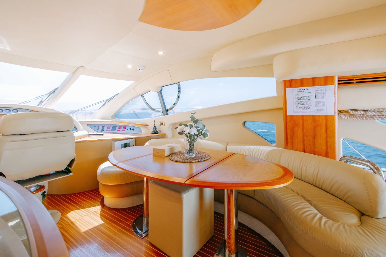 55 ft Azimut White Pearl, photo 5