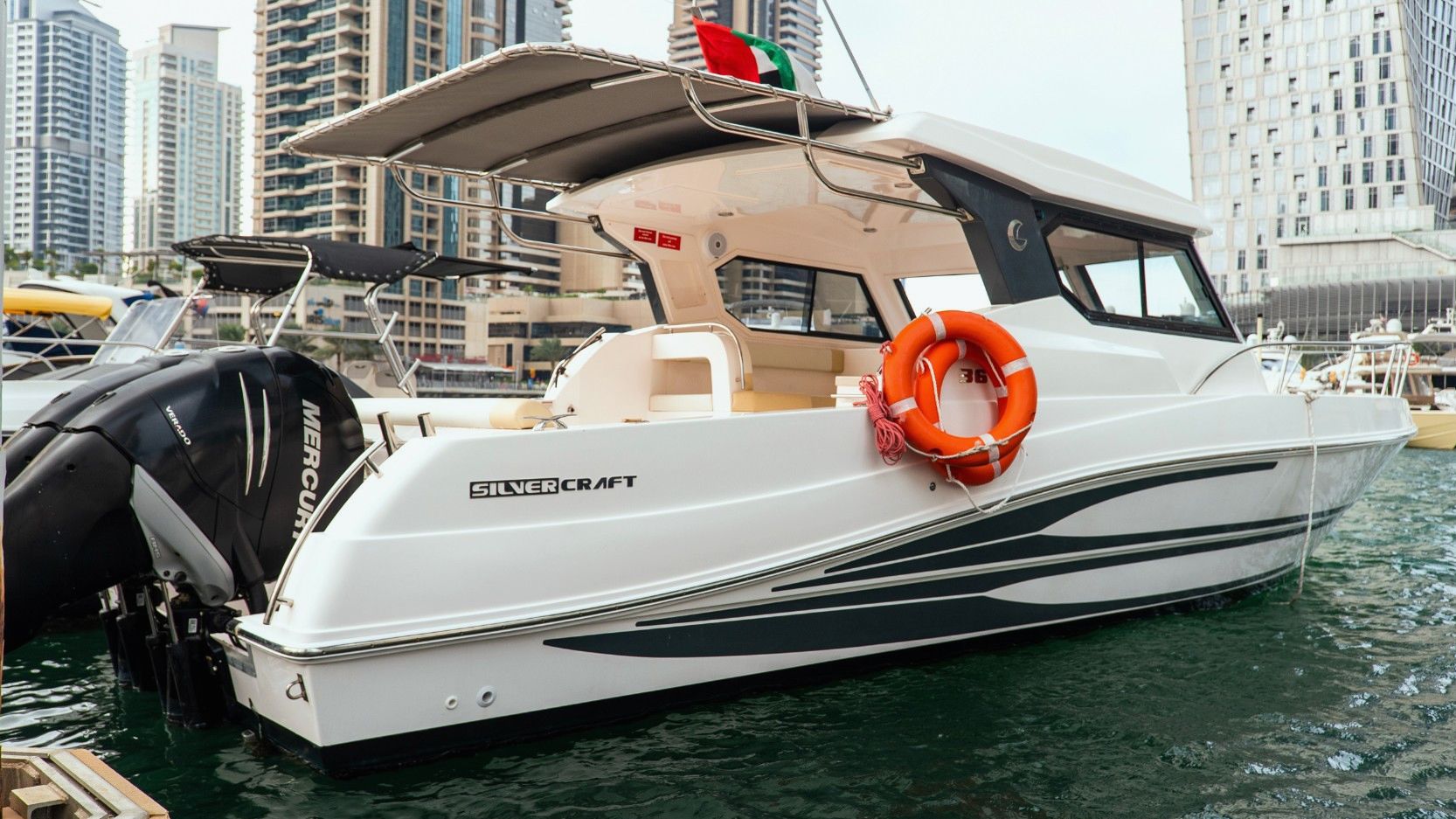 36 ft Silver Craft Thunder, photo 2