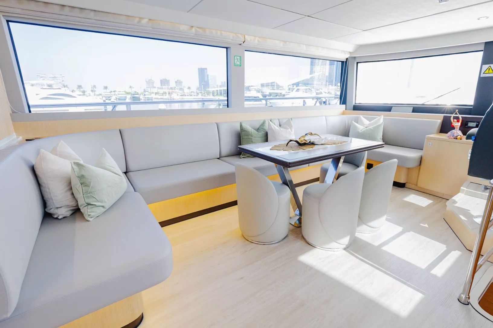 62 ft Sky Walker Gala, photo 13