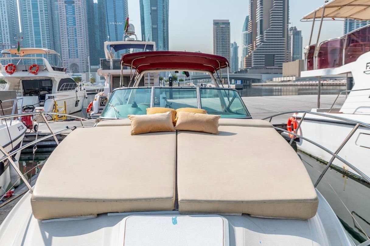 33 ft Regal, photo 2