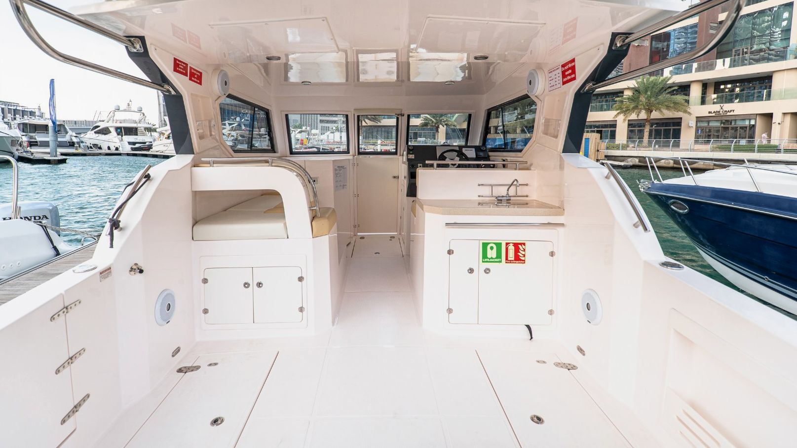 36 ft Silver Craft Thunder, photo 5