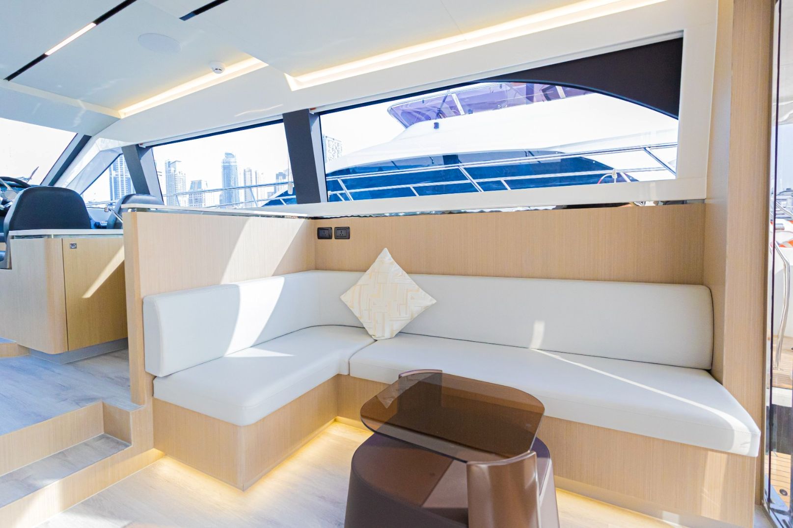 52 ft Sky Walker Ebb, photo 6