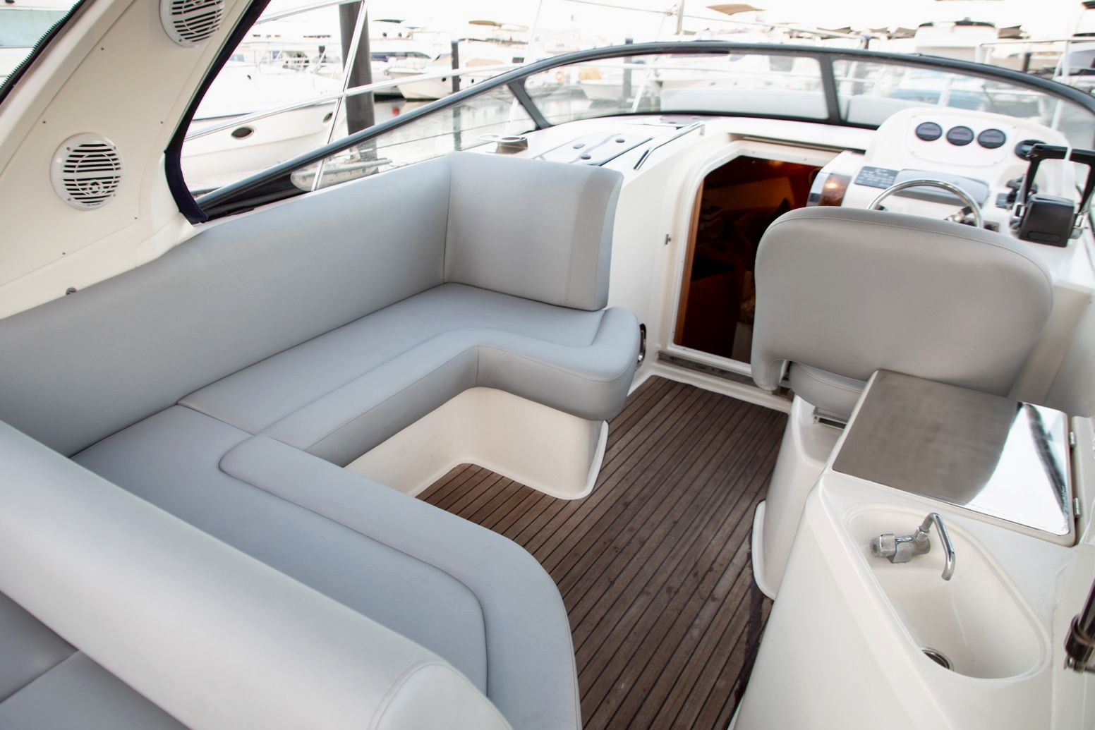 33 ft Nora, photo 12